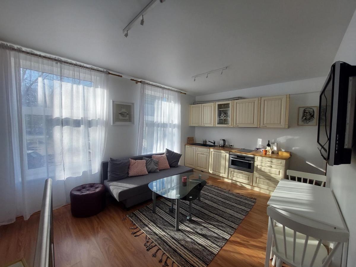 Kesklinna Peatuspaik Reval Exterior foto