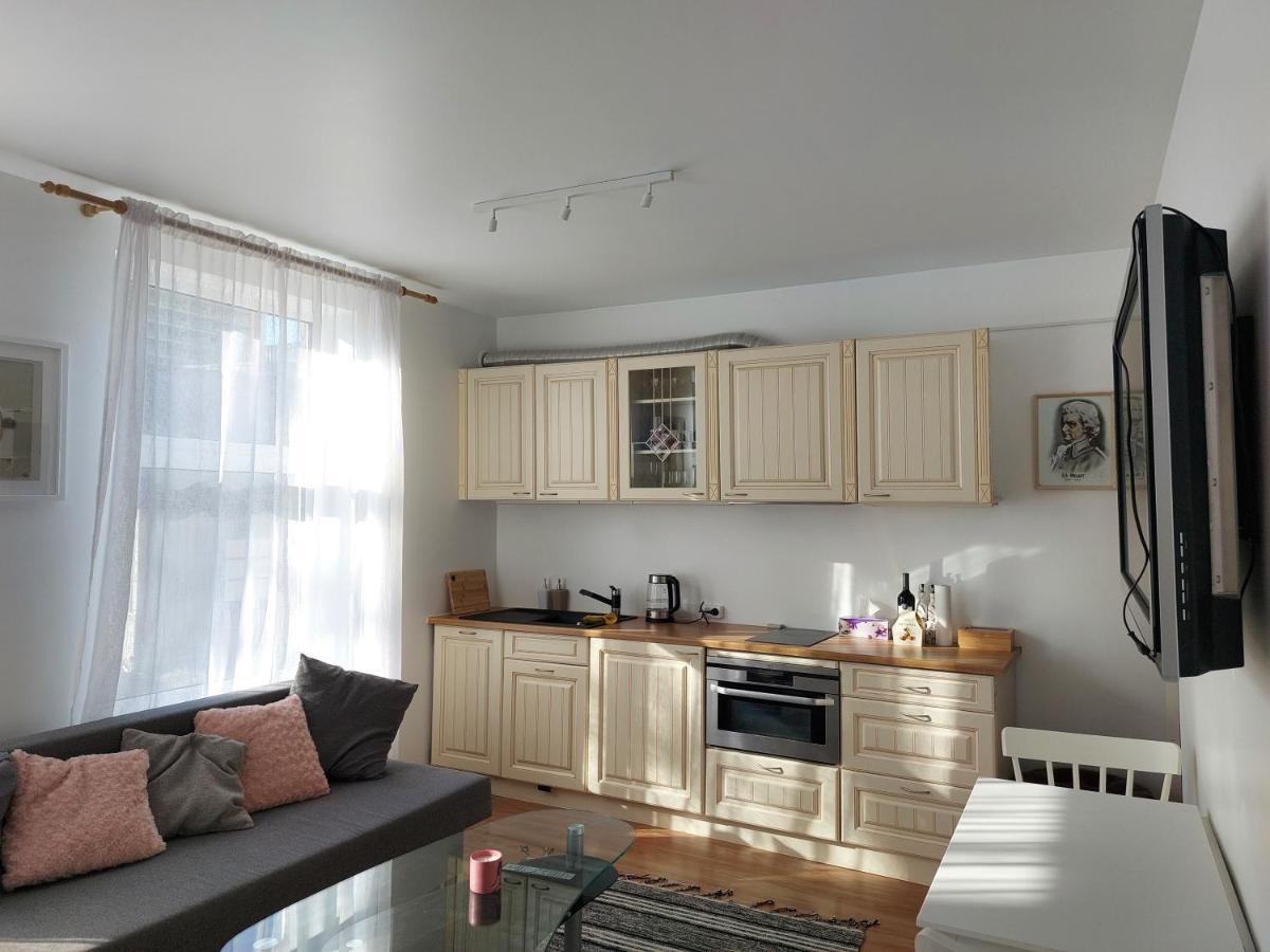 Kesklinna Peatuspaik Reval Exterior foto